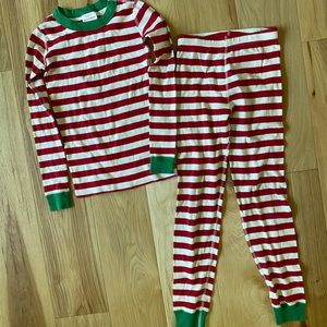 Hanna Andersson Red & White Christmas pajamas!